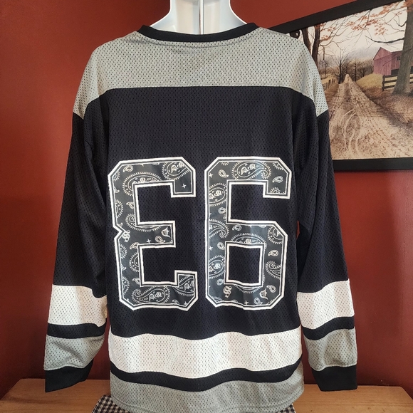 🔥Rare Misprint Dogg Supply by Snoop Dogg Jersey - Upside Down 93- Black/Gray 🔥 - Picture 16 of 16